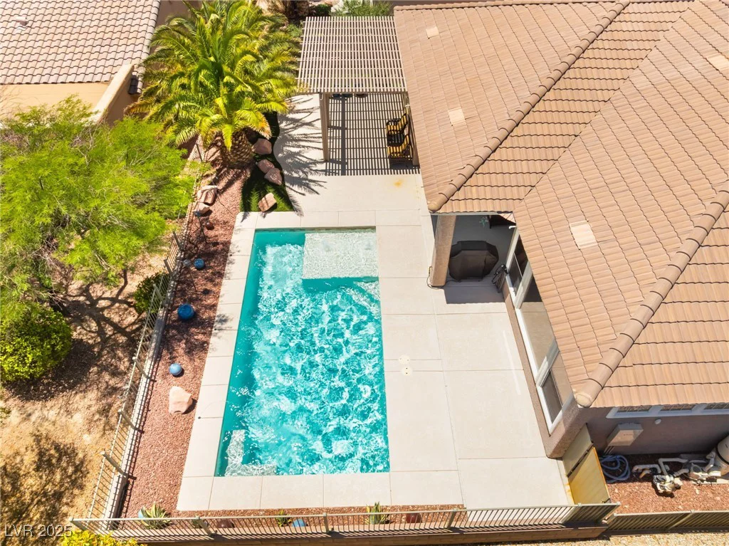 10331 Rio De Thule, Las Vegas, NV 89135