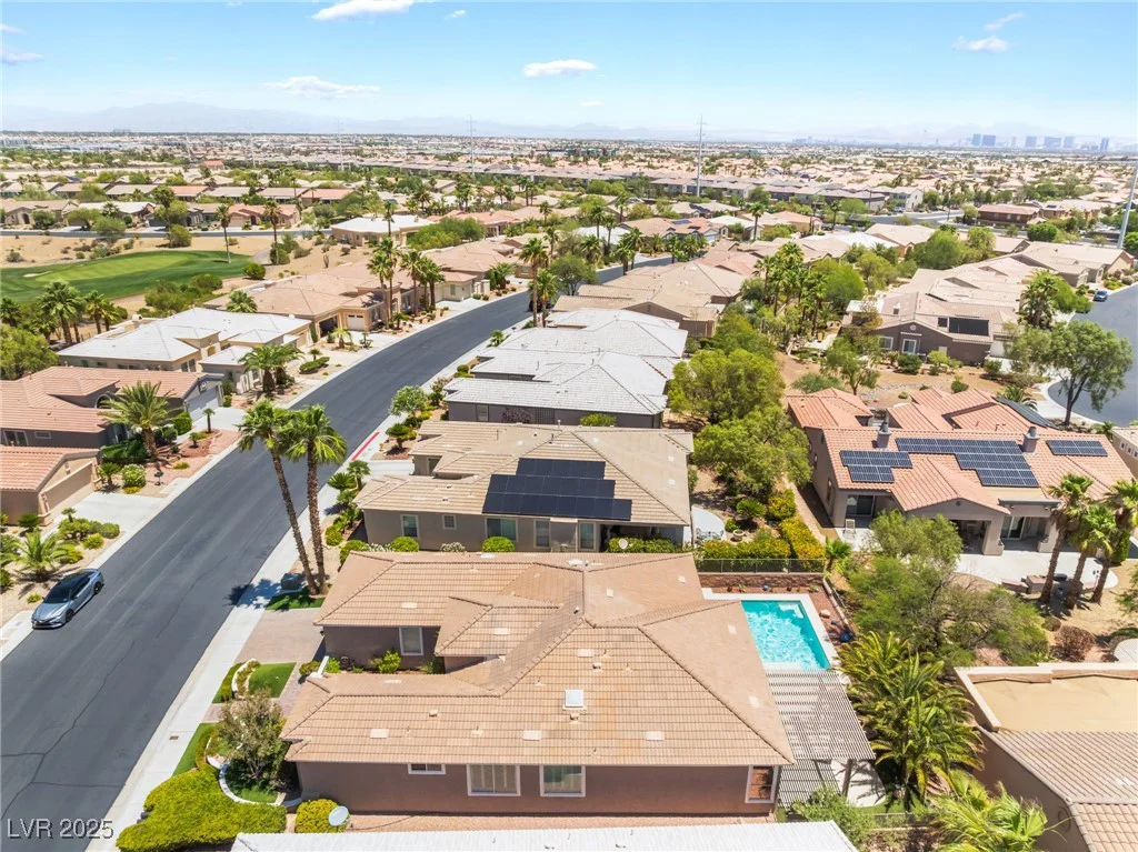 10331 Rio De Thule, Las Vegas, NV 89135