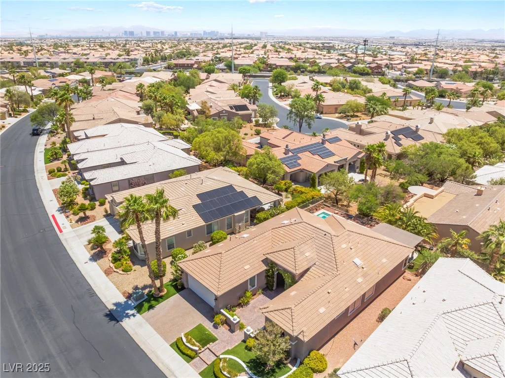 10331 Rio De Thule, Las Vegas, NV 89135