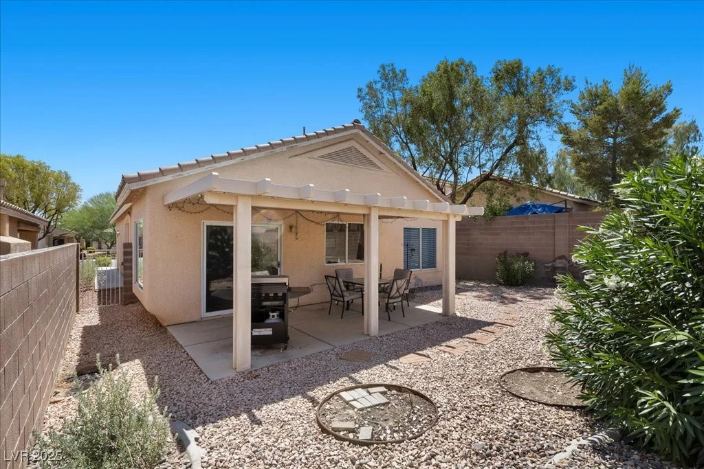 8563 Red Diamond, Las Vegas, NV 89123