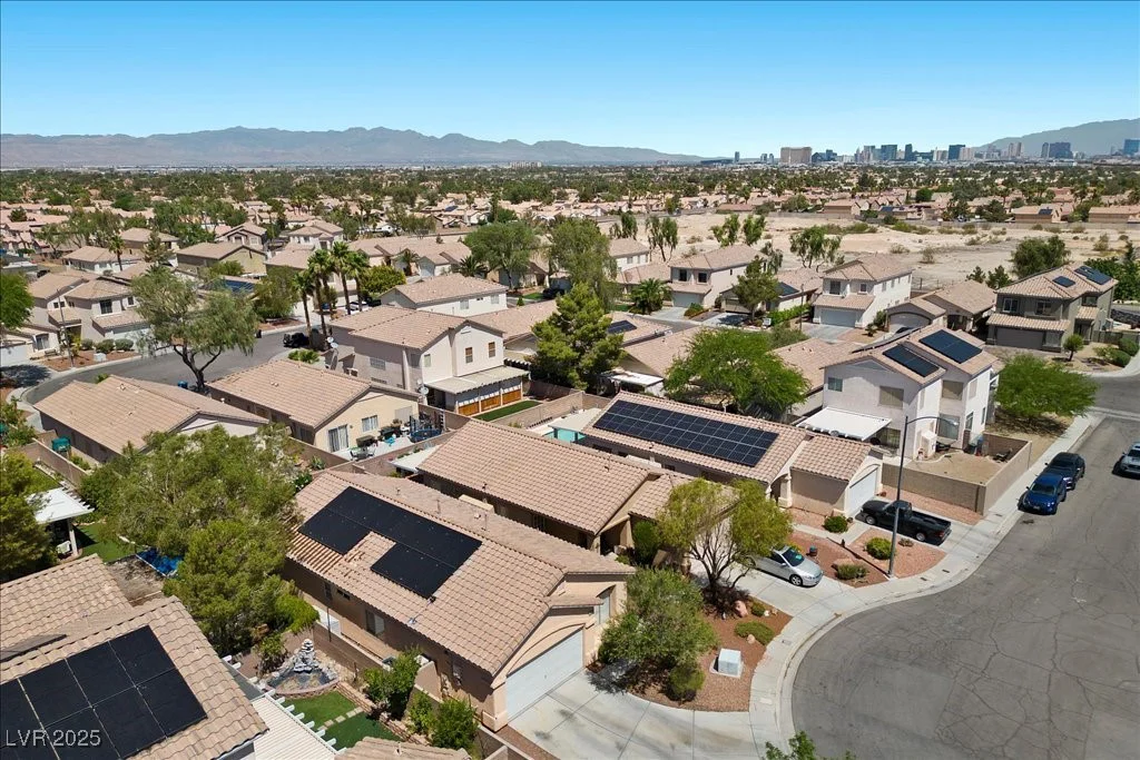 8563 Red Diamond, Las Vegas, NV 89123