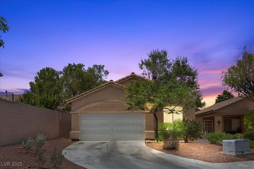 8563 Red Diamond, Las Vegas, NV 89123