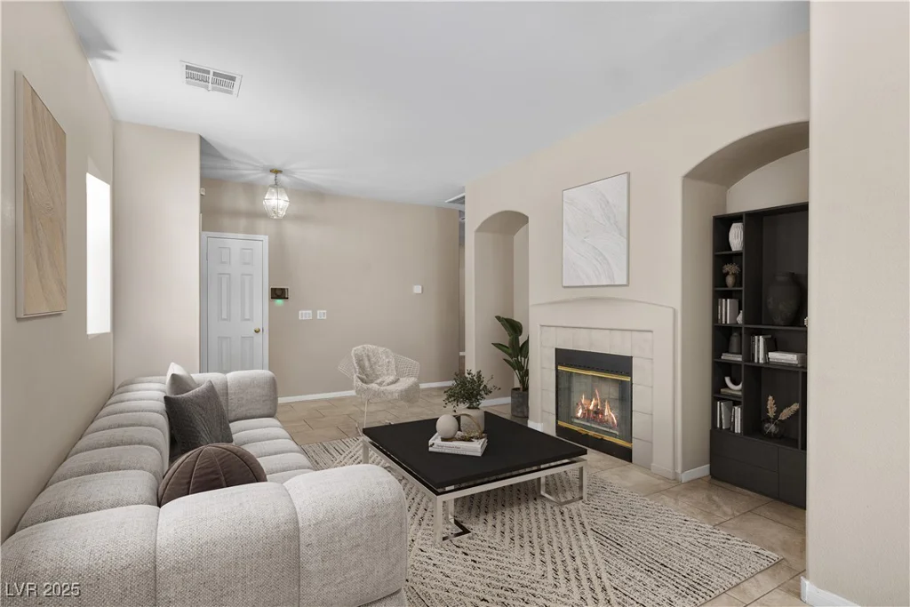 8563 Red Diamond, Las Vegas, NV 89123