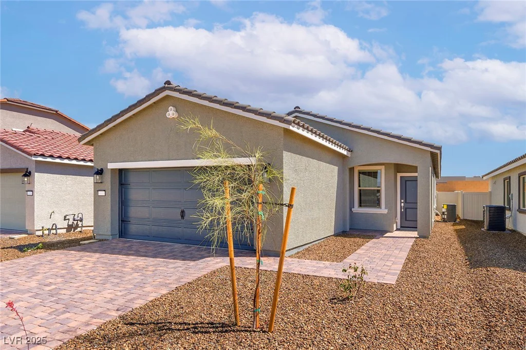 2612 Lily Point, Las Vegas, NV 89156