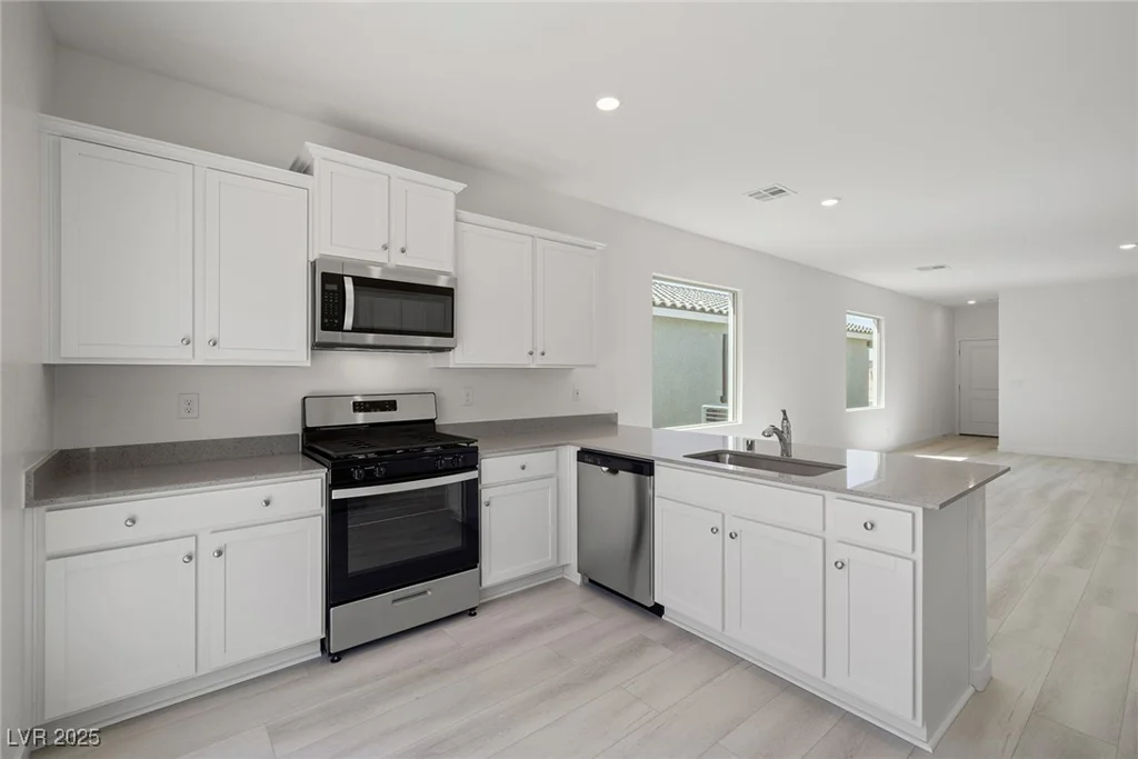 2612 Lily Point, Las Vegas, NV 89156