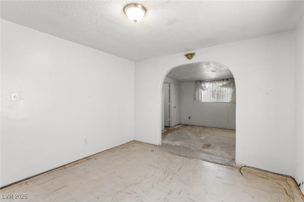805 Carey, North Las Vegas, NV 89030