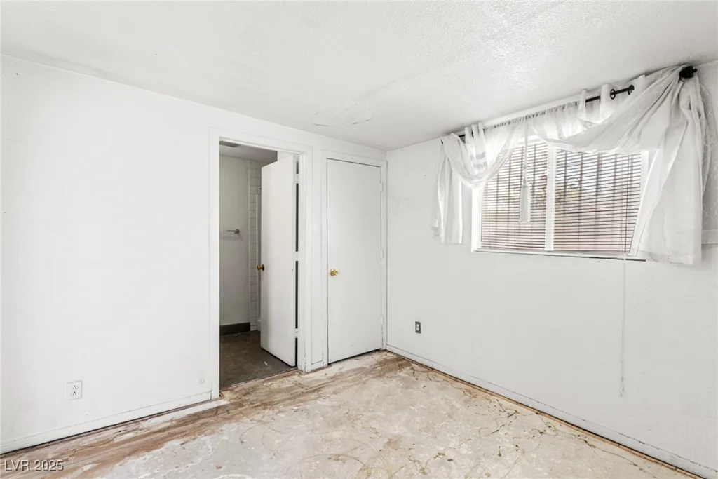 805 Carey, North Las Vegas, NV 89030