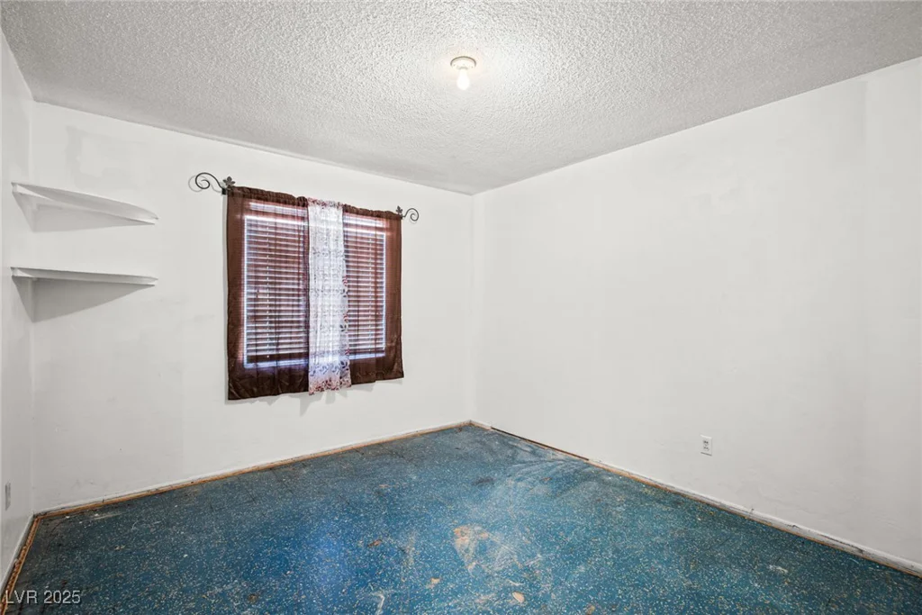 805 Carey, North Las Vegas, NV 89030