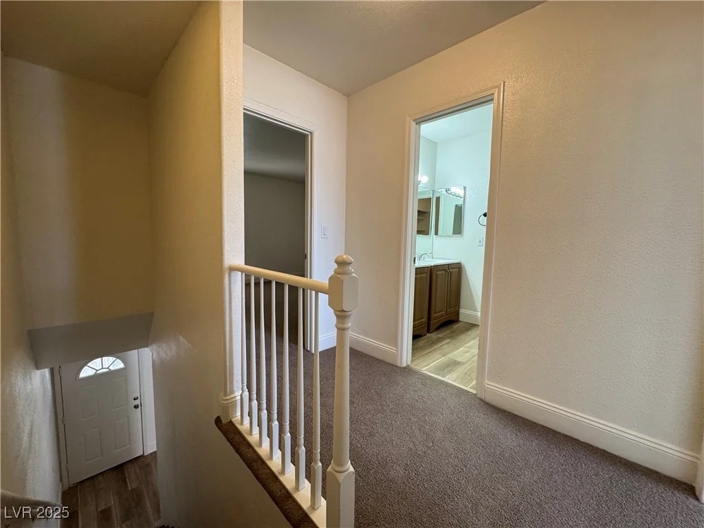 453 Las Casitas, Las Vegas, NV 89121