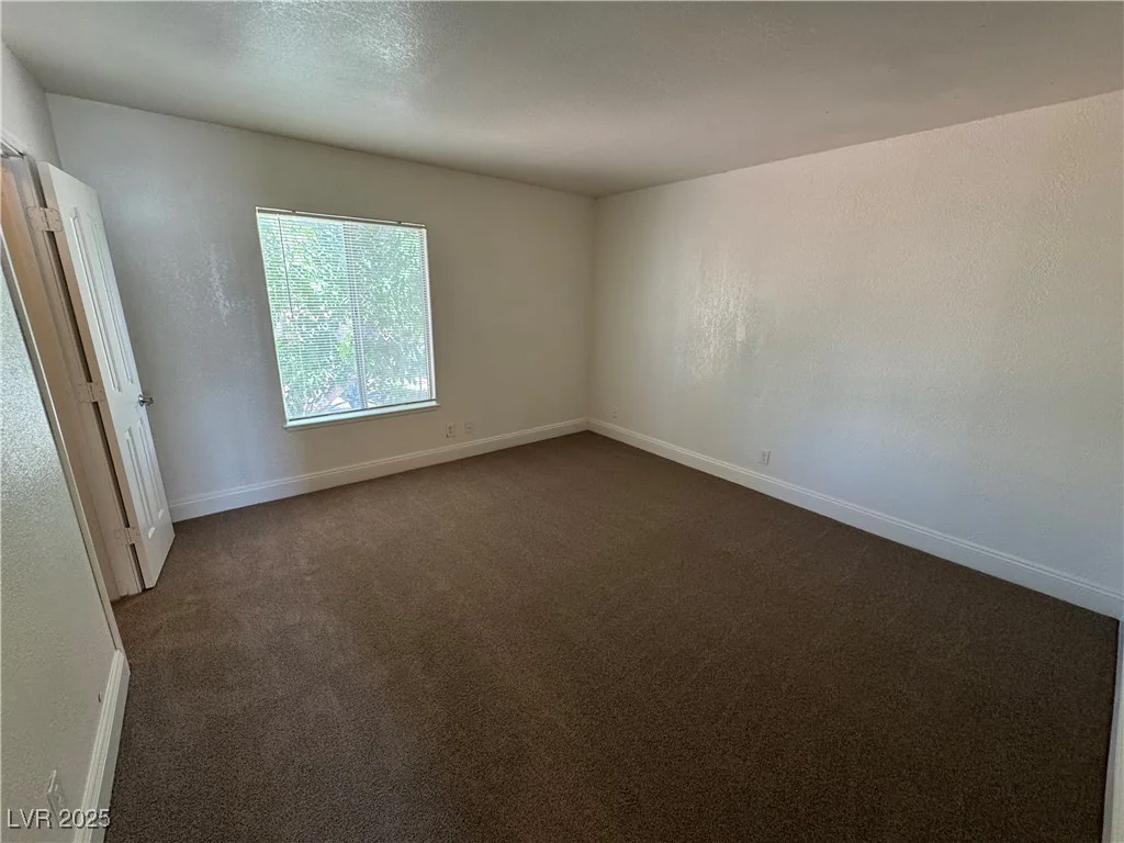 453 Las Casitas, Las Vegas, NV 89121