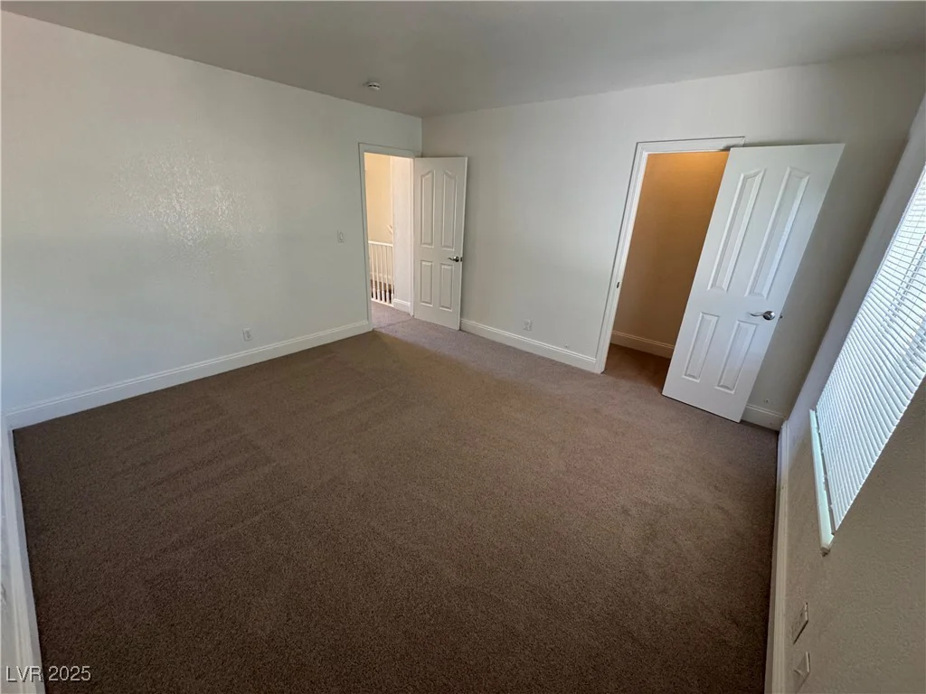 453 Las Casitas, Las Vegas, NV 89121