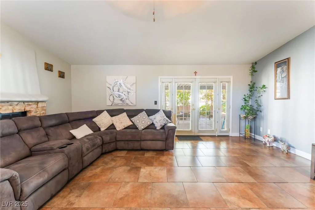 1723 Candice, Las Vegas, NV 89156