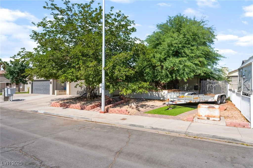 1723 Candice, Las Vegas, NV 89156