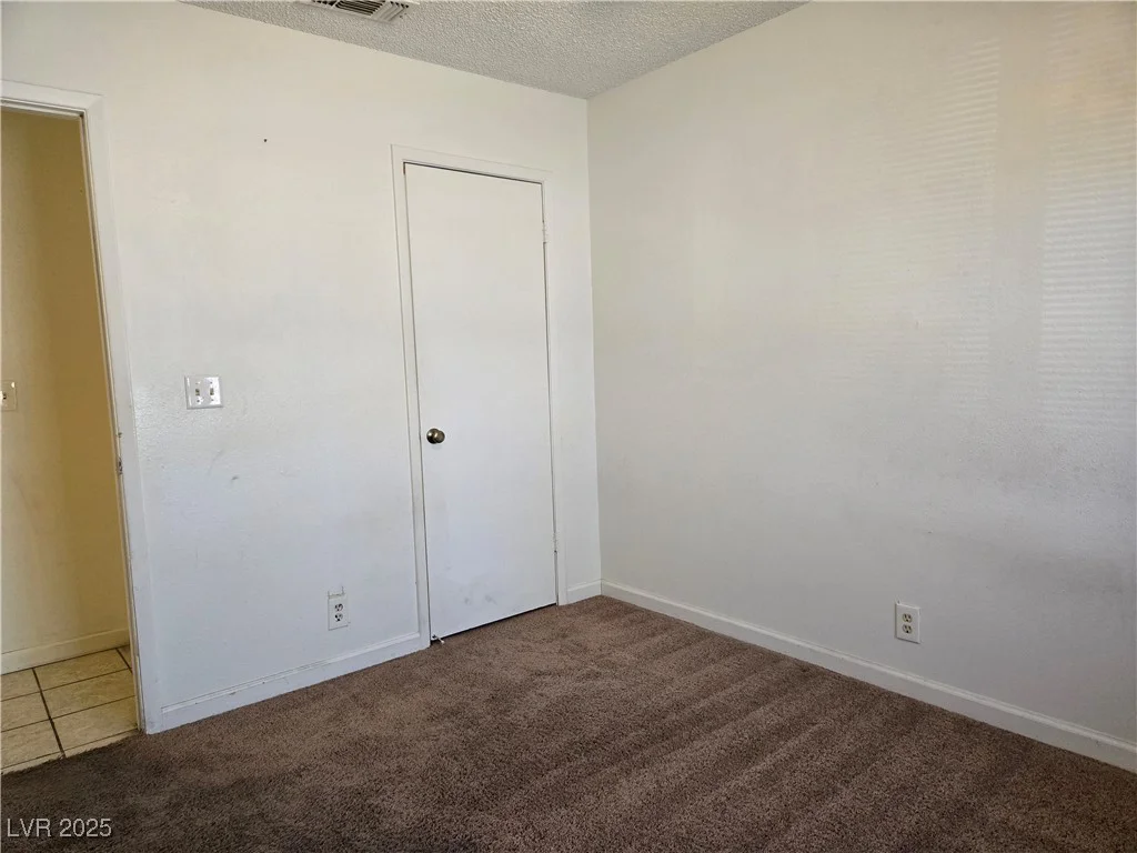 256 Winona, Henderson, NV 89015