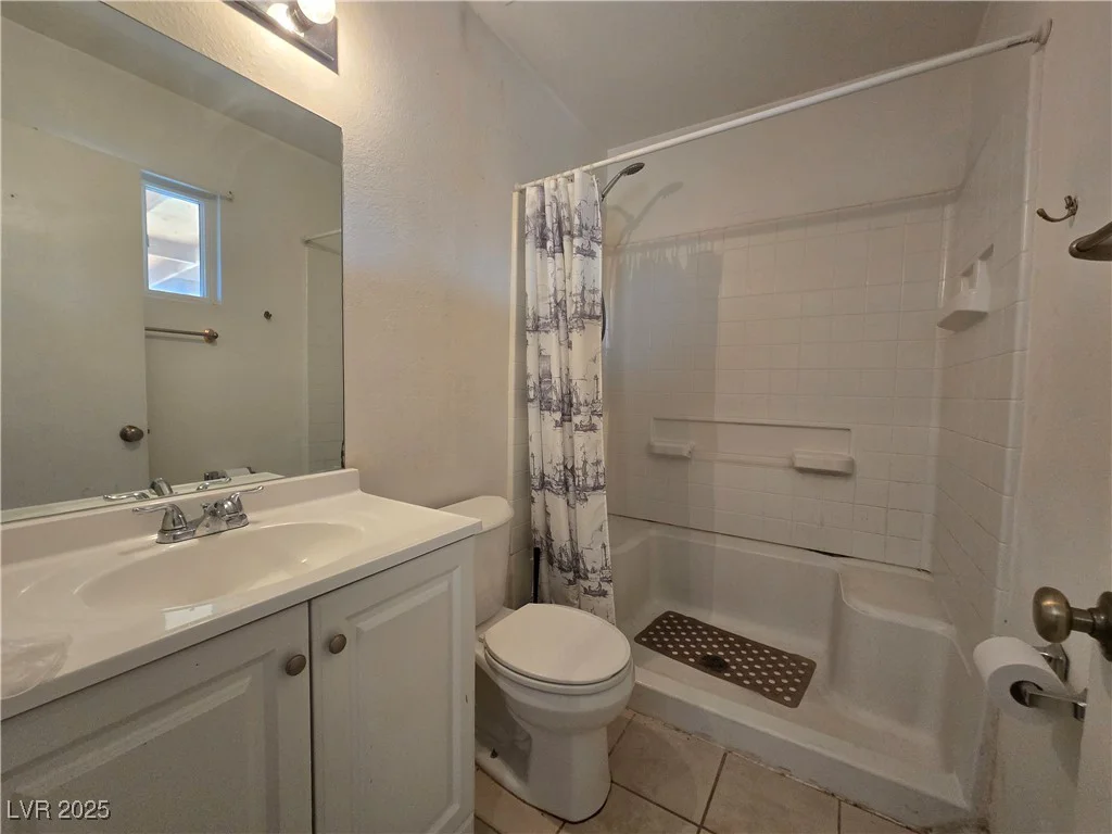 256 Winona, Henderson, NV 89015
