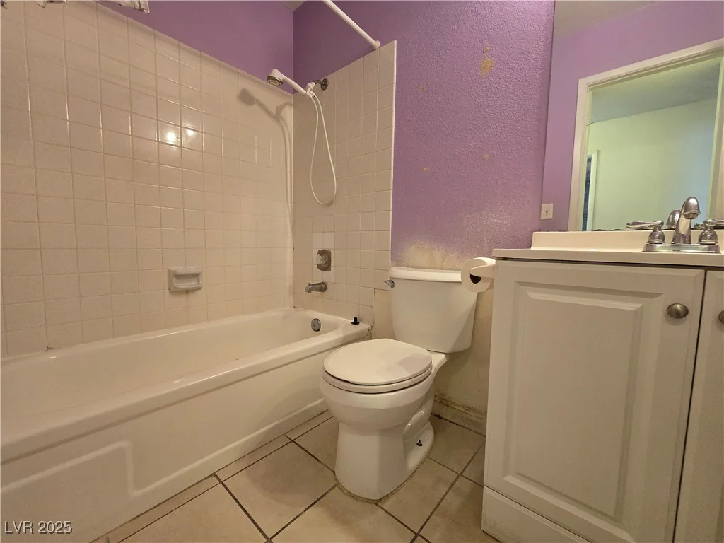 256 Winona, Henderson, NV 89015