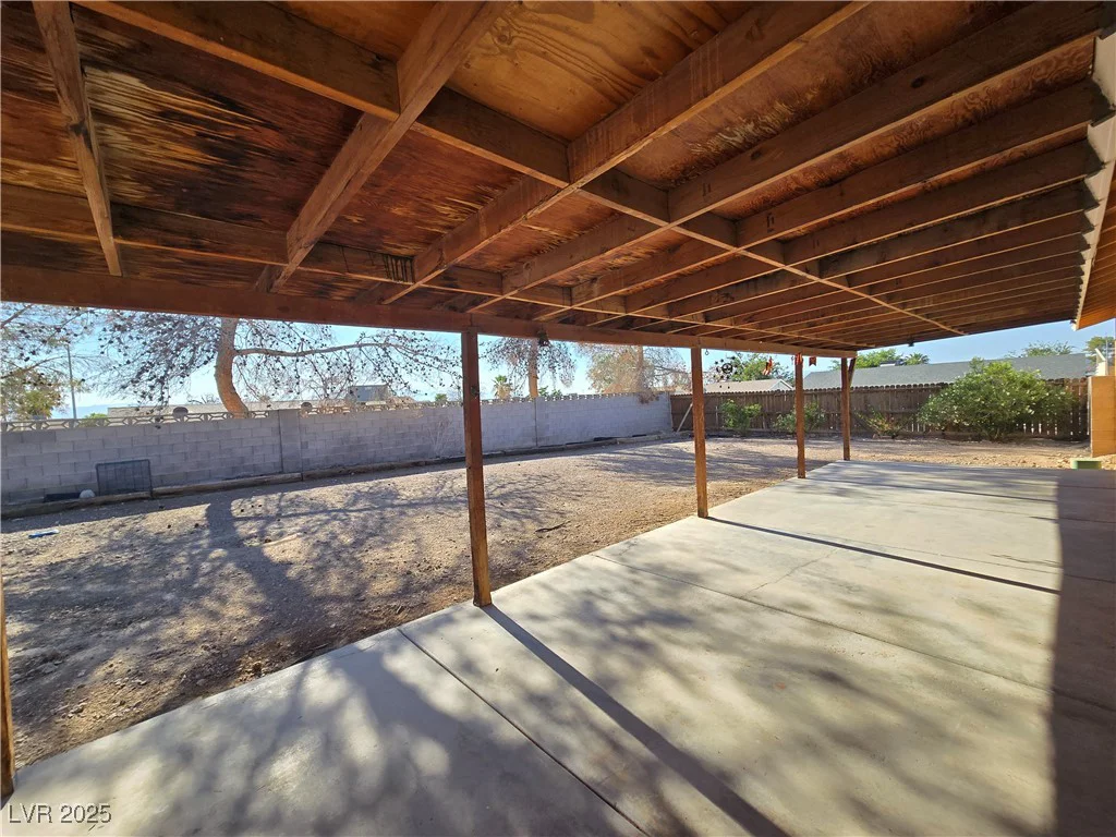 256 Winona, Henderson, NV 89015