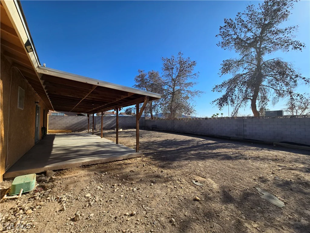 256 Winona, Henderson, NV 89015
