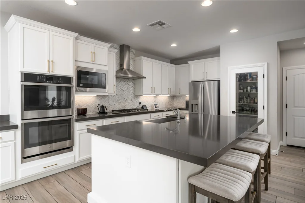12495 Point Sierra, Las Vegas, NV 89138