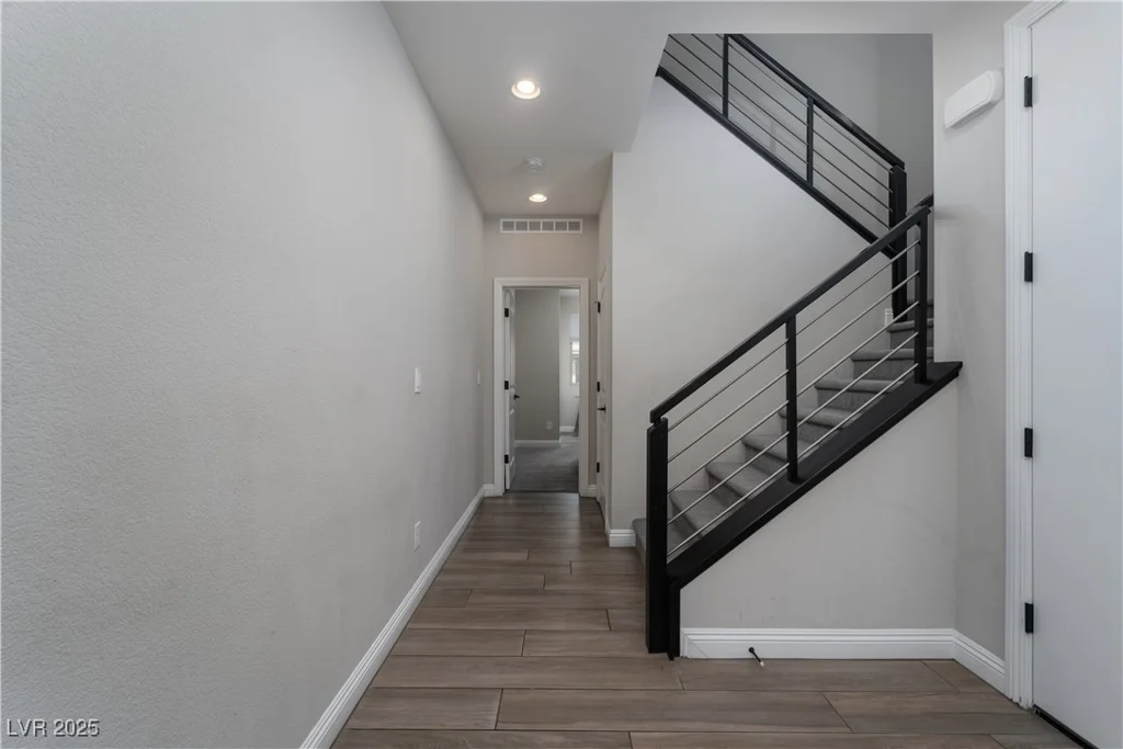 12495 Point Sierra, Las Vegas, NV 89138