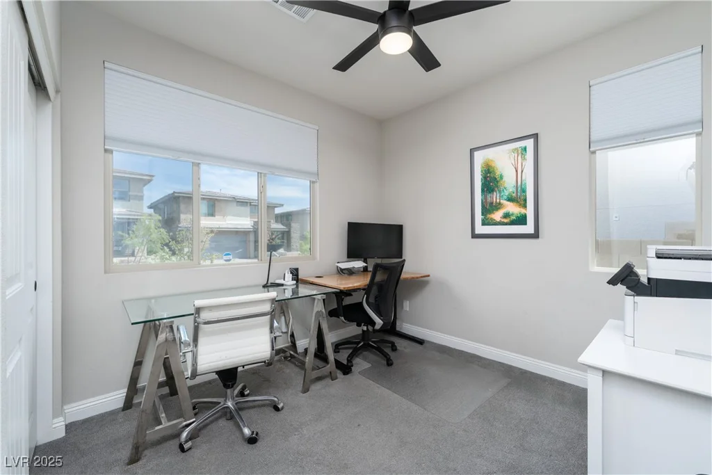 12495 Point Sierra, Las Vegas, NV 89138