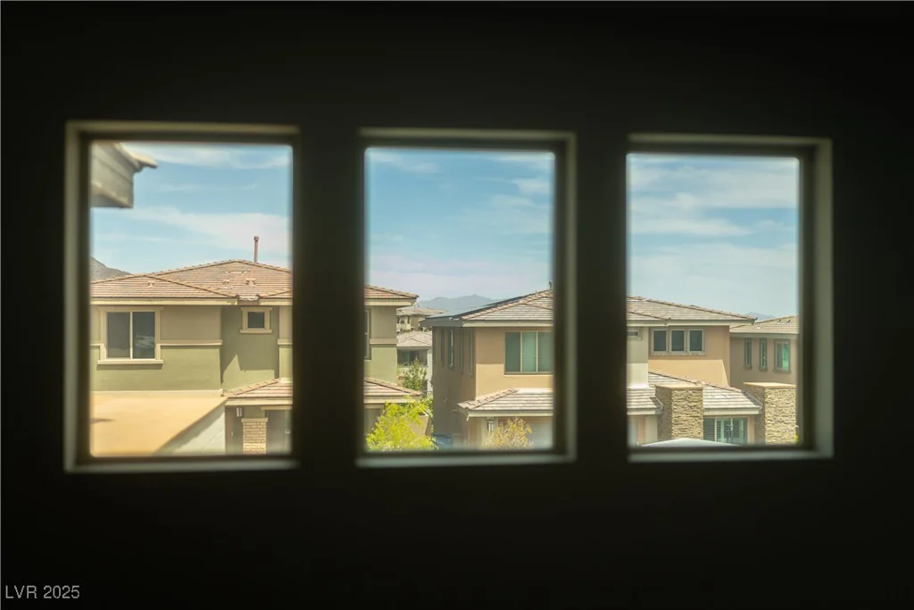 12495 Point Sierra, Las Vegas, NV 89138
