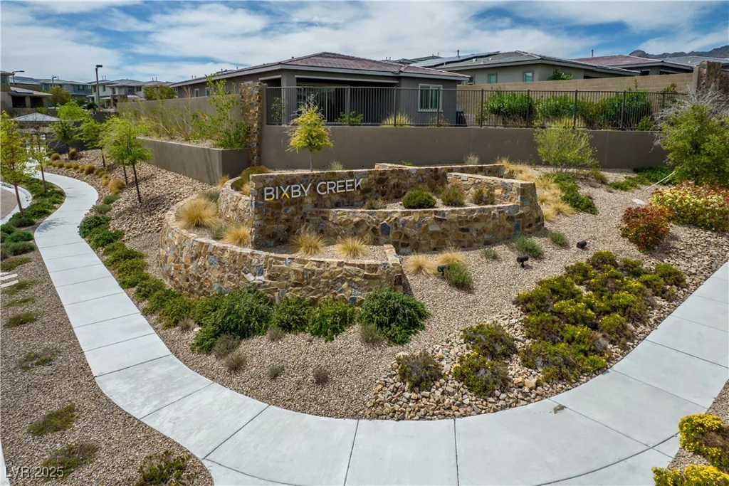 12495 Point Sierra, Las Vegas, NV 89138