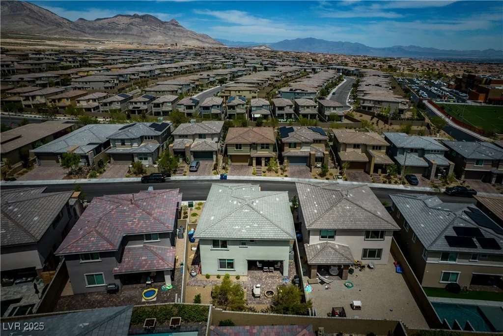 12495 Point Sierra, Las Vegas, NV 89138
