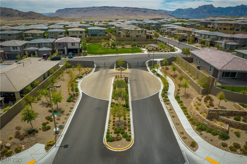 12495 Point Sierra, Las Vegas, NV 89138