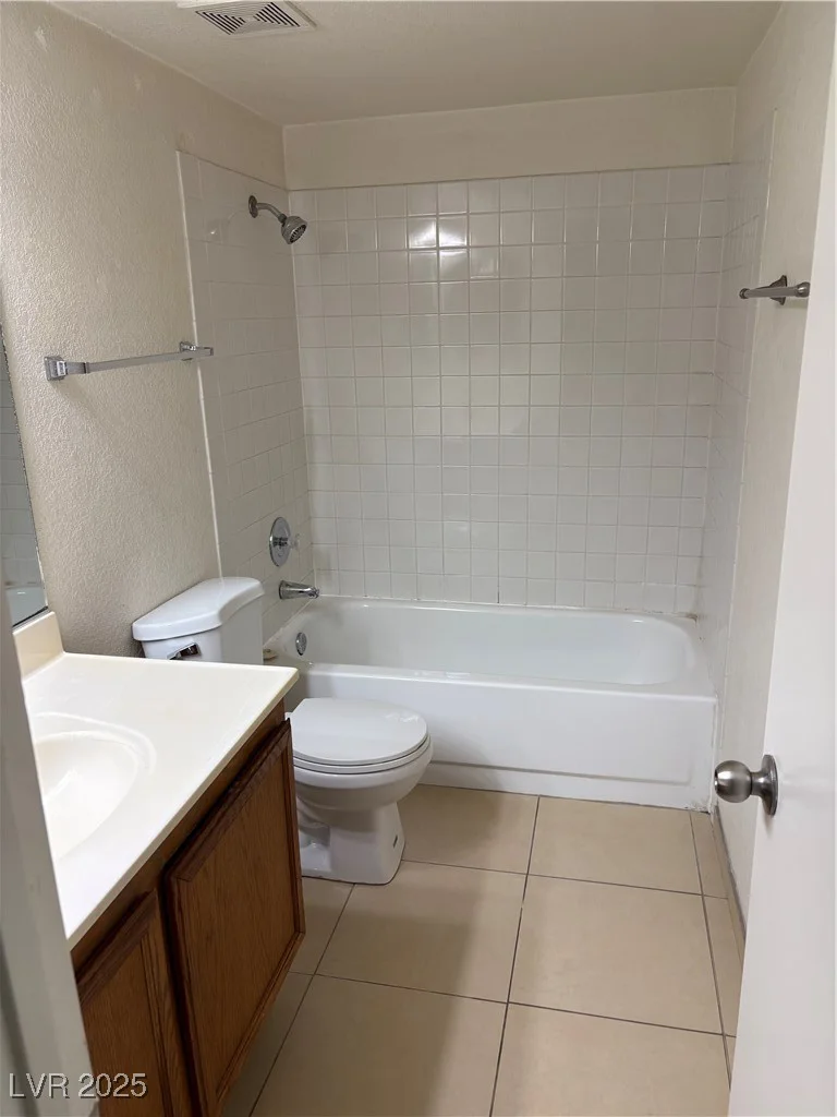 925 Falconhead, Las Vegas, NV 89128