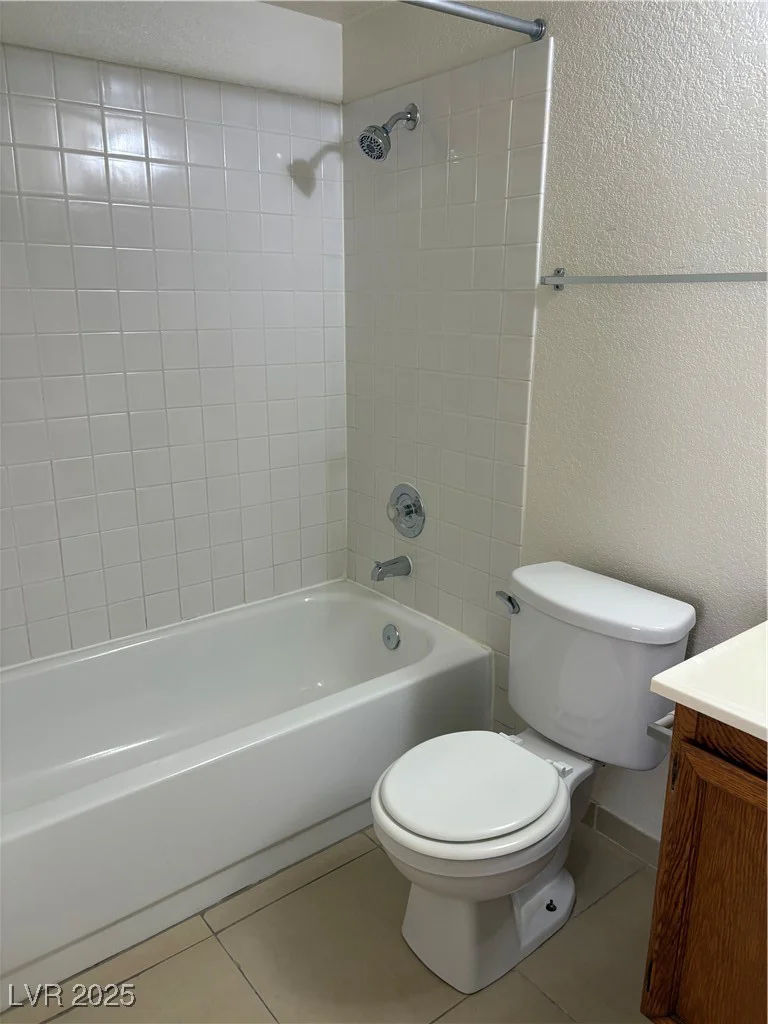 925 Falconhead, Las Vegas, NV 89128