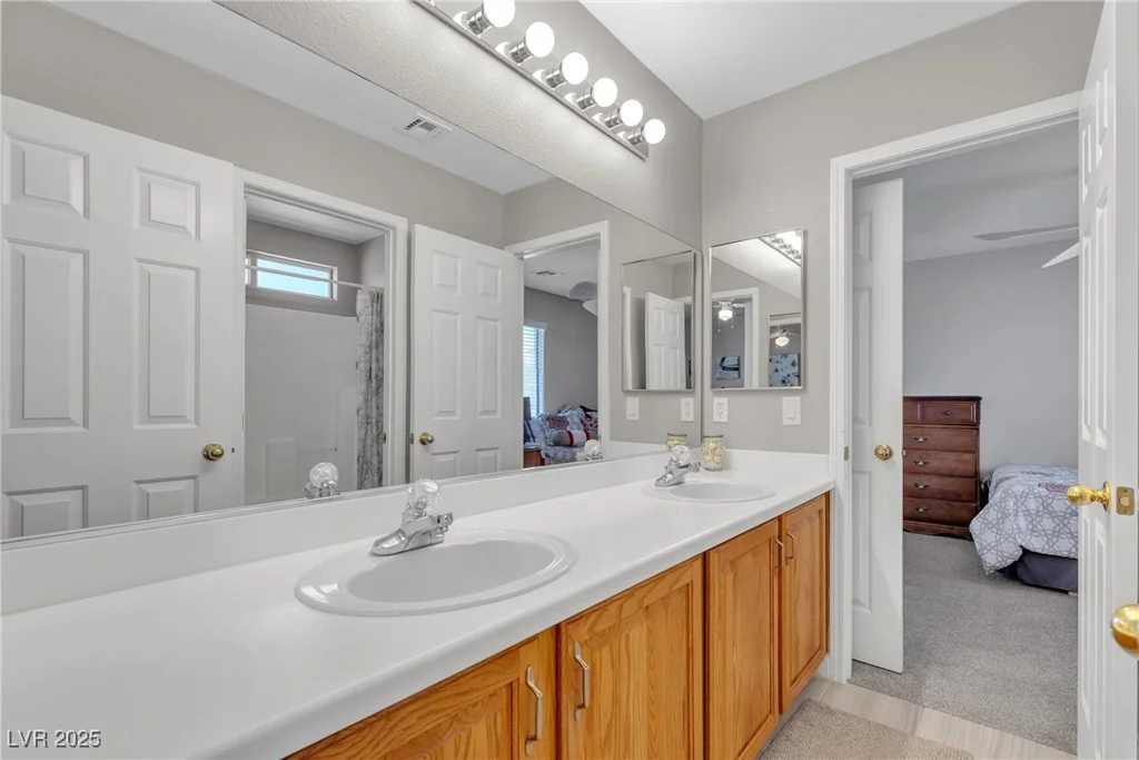 4435 Peaceful Harbor, Las Vegas, NV 89129