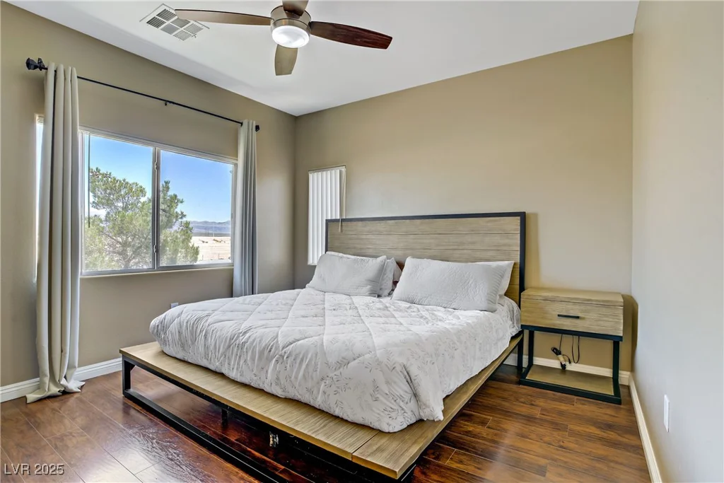 4020 Smokey Fog, North Las Vegas, NV 89081