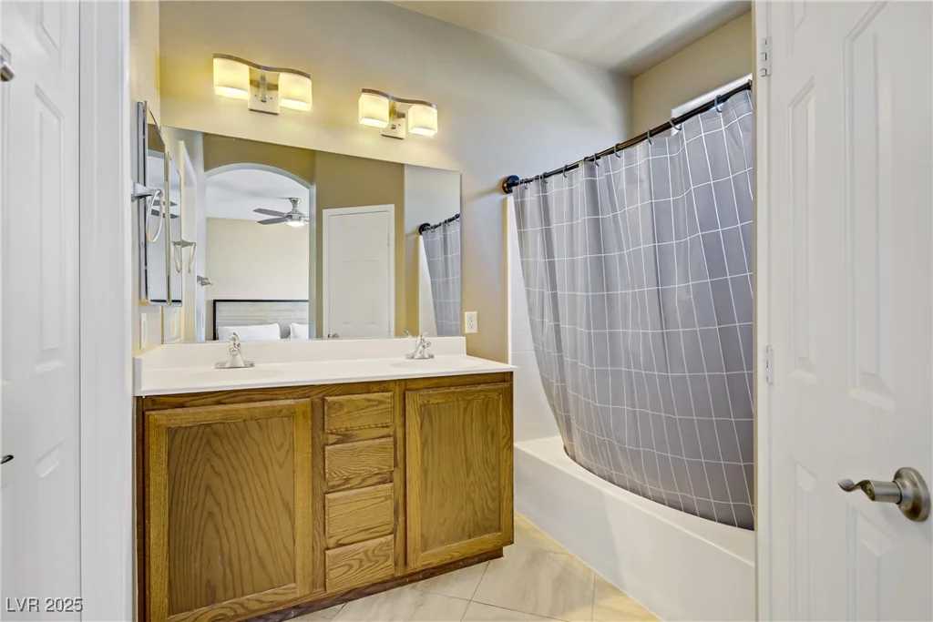 4020 Smokey Fog, North Las Vegas, NV 89081