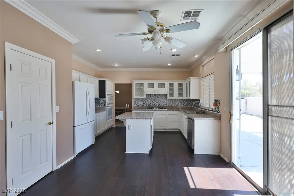 975 Leadville Meadows, Henderson, NV 89052