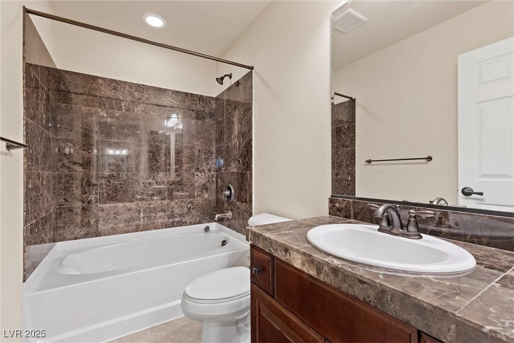 9853 Russian Hill, Las Vegas, NV 89141