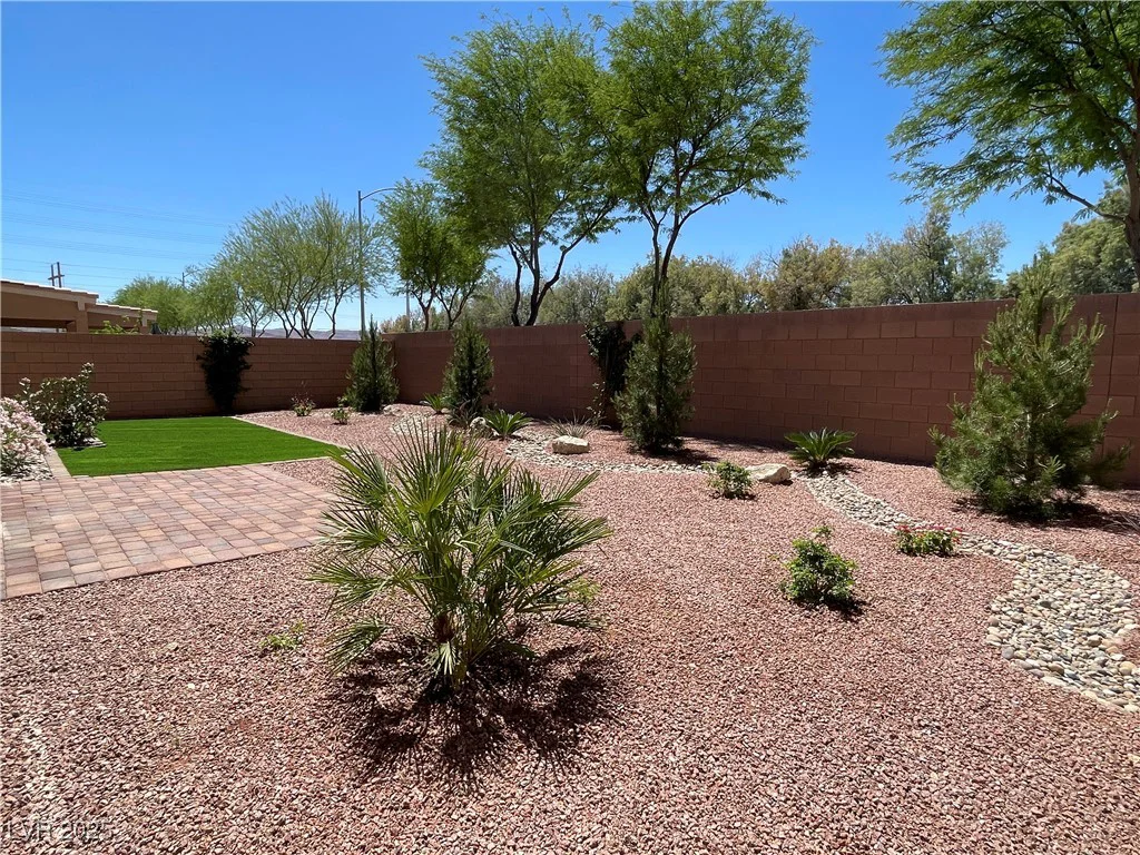 9853 Russian Hill, Las Vegas, NV 89141