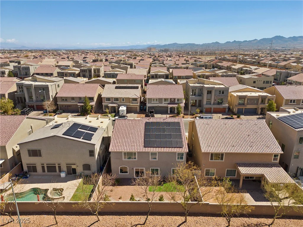 9853 Russian Hill, Las Vegas, NV 89141