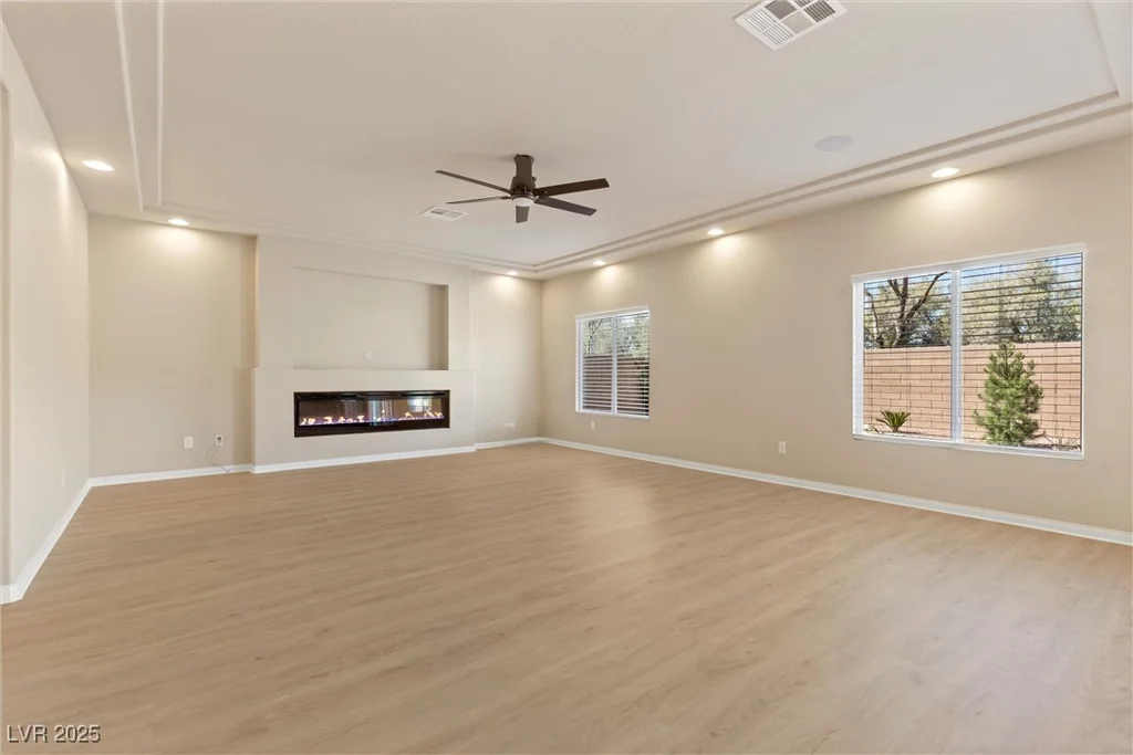 9853 Russian Hill, Las Vegas, NV 89141