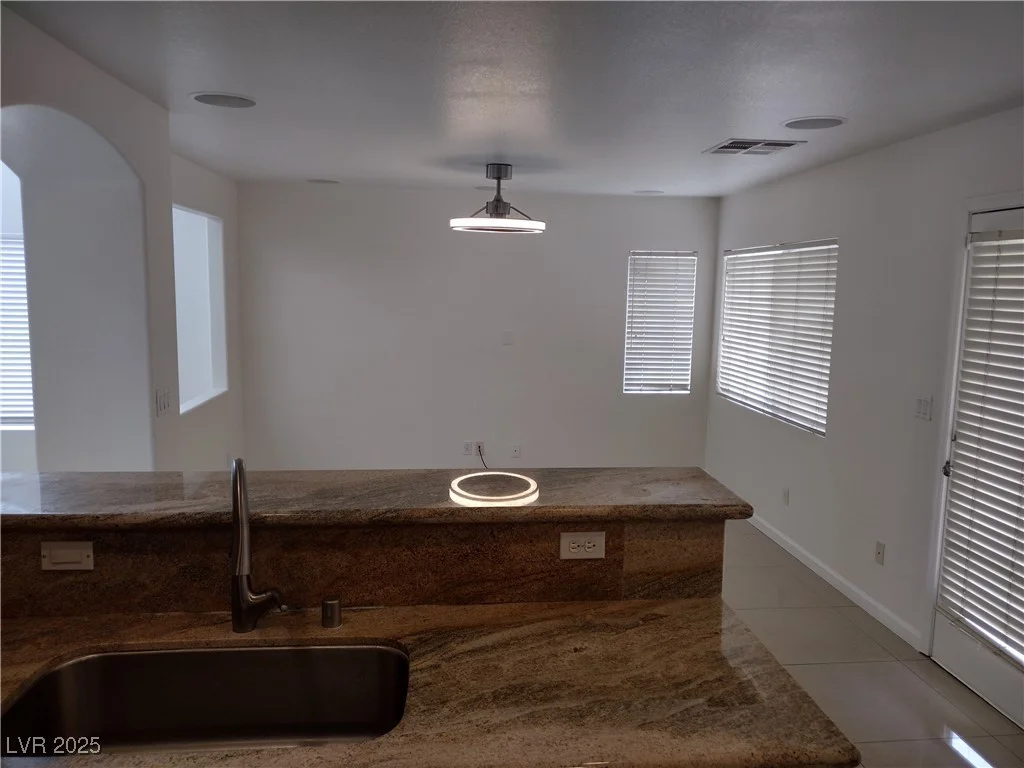 575 Aspen Leaf, Las Vegas, NV 89144