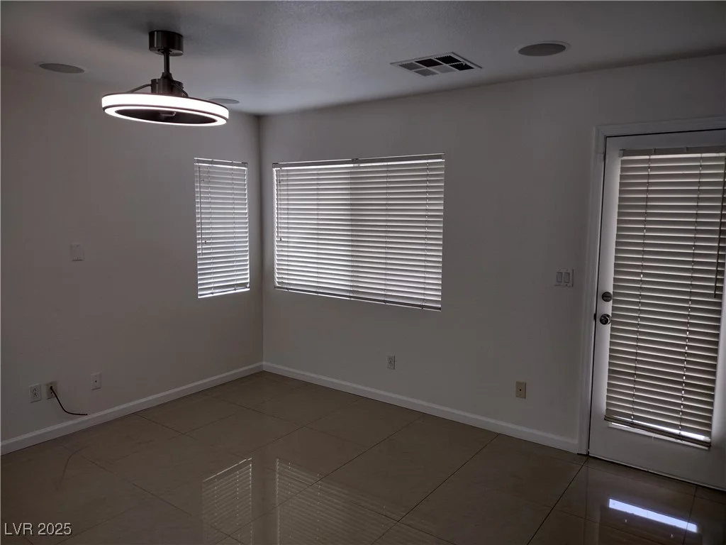 575 Aspen Leaf, Las Vegas, NV 89144