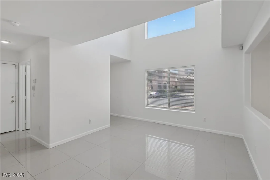 575 Aspen Leaf, Las Vegas, NV 89144
