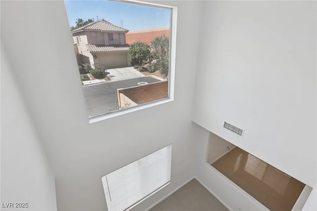 575 Aspen Leaf, Las Vegas, NV 89144