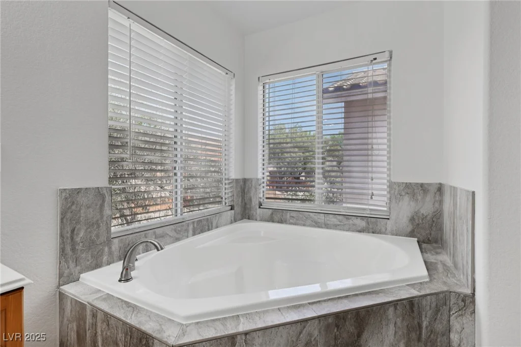 575 Aspen Leaf, Las Vegas, NV 89144
