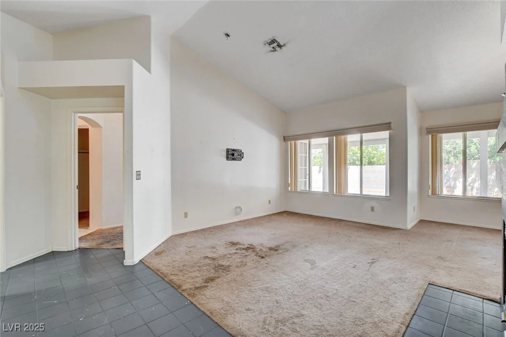 4612 Standing Bluff, Las Vegas, NV 89130