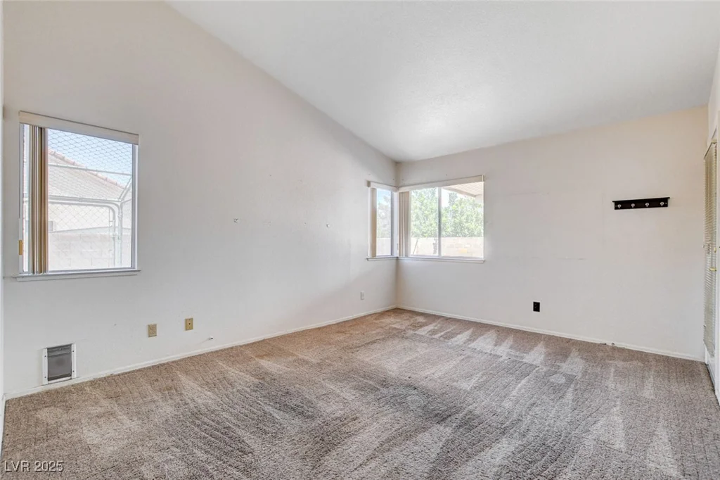 4612 Standing Bluff, Las Vegas, NV 89130