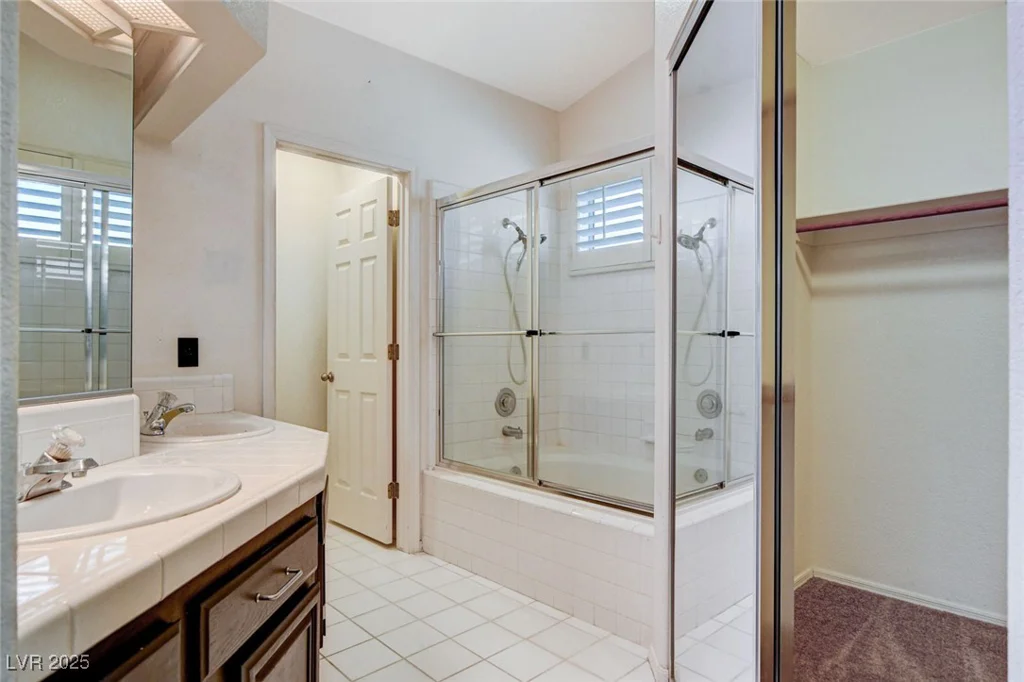 4612 Standing Bluff, Las Vegas, NV 89130