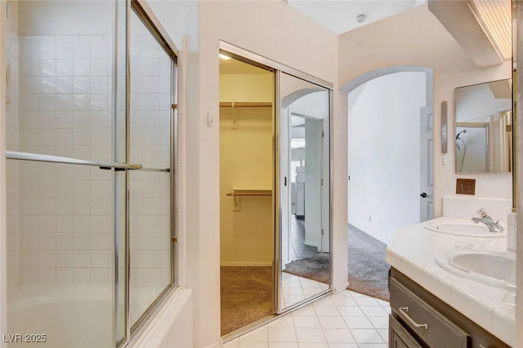 4612 Standing Bluff, Las Vegas, NV 89130