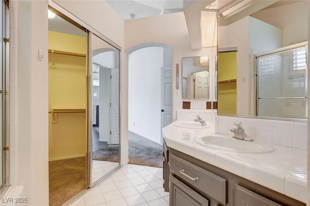 4612 Standing Bluff, Las Vegas, NV 89130