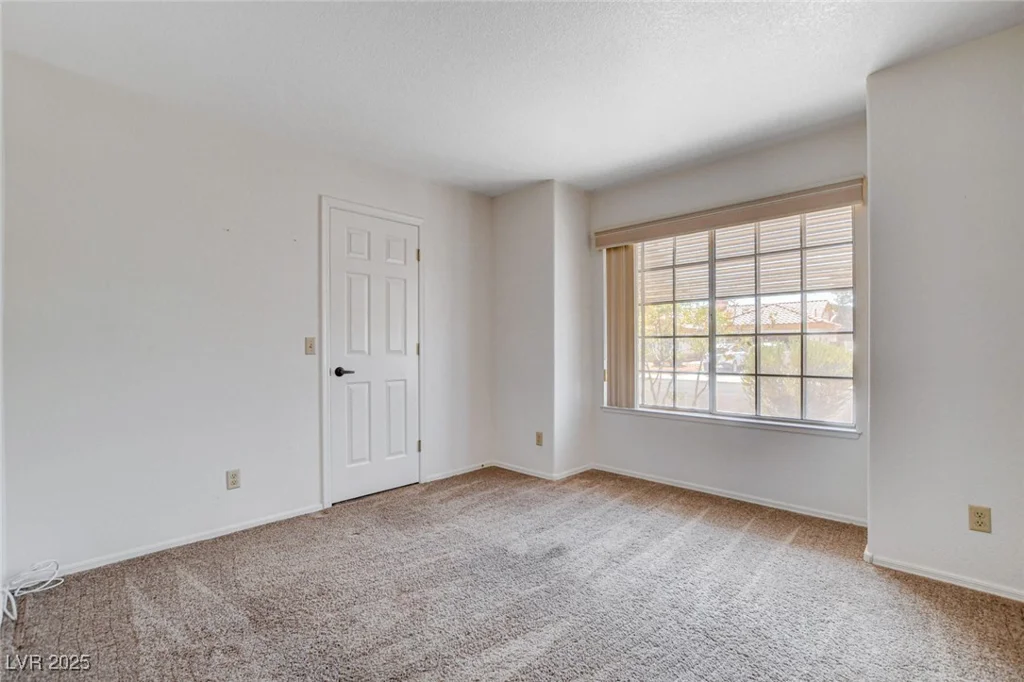 4612 Standing Bluff, Las Vegas, NV 89130